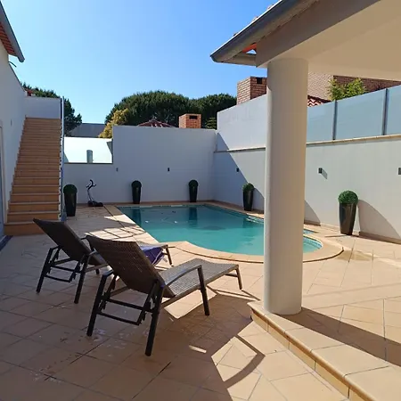 Atlantica Piscine Salle De Jeux * Торрейра