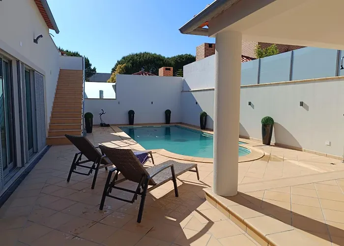 Atlantica Piscine Salle De Jeux * Торрейра